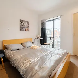  Homestay In Center - Swiftstay